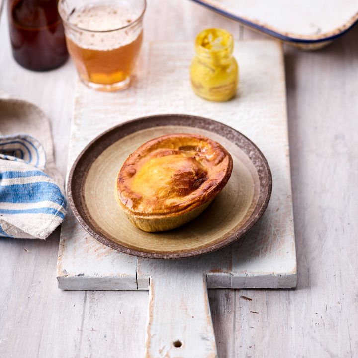 Steak and ale pie