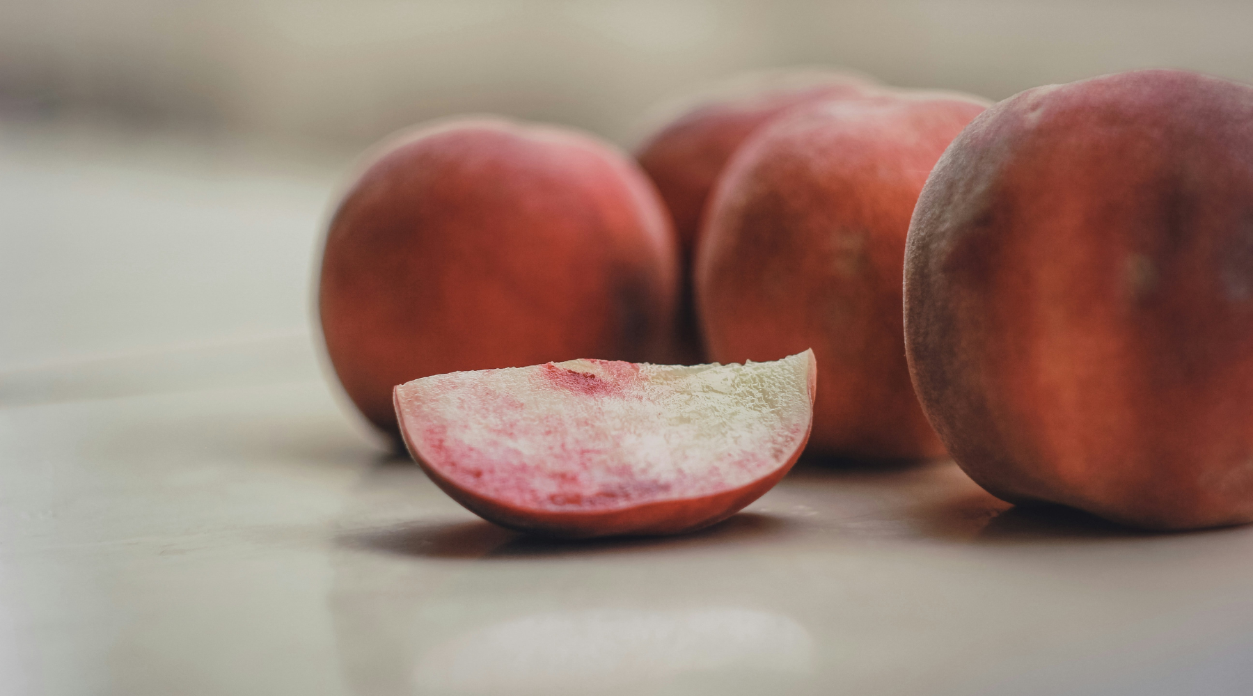 Sliced peaches